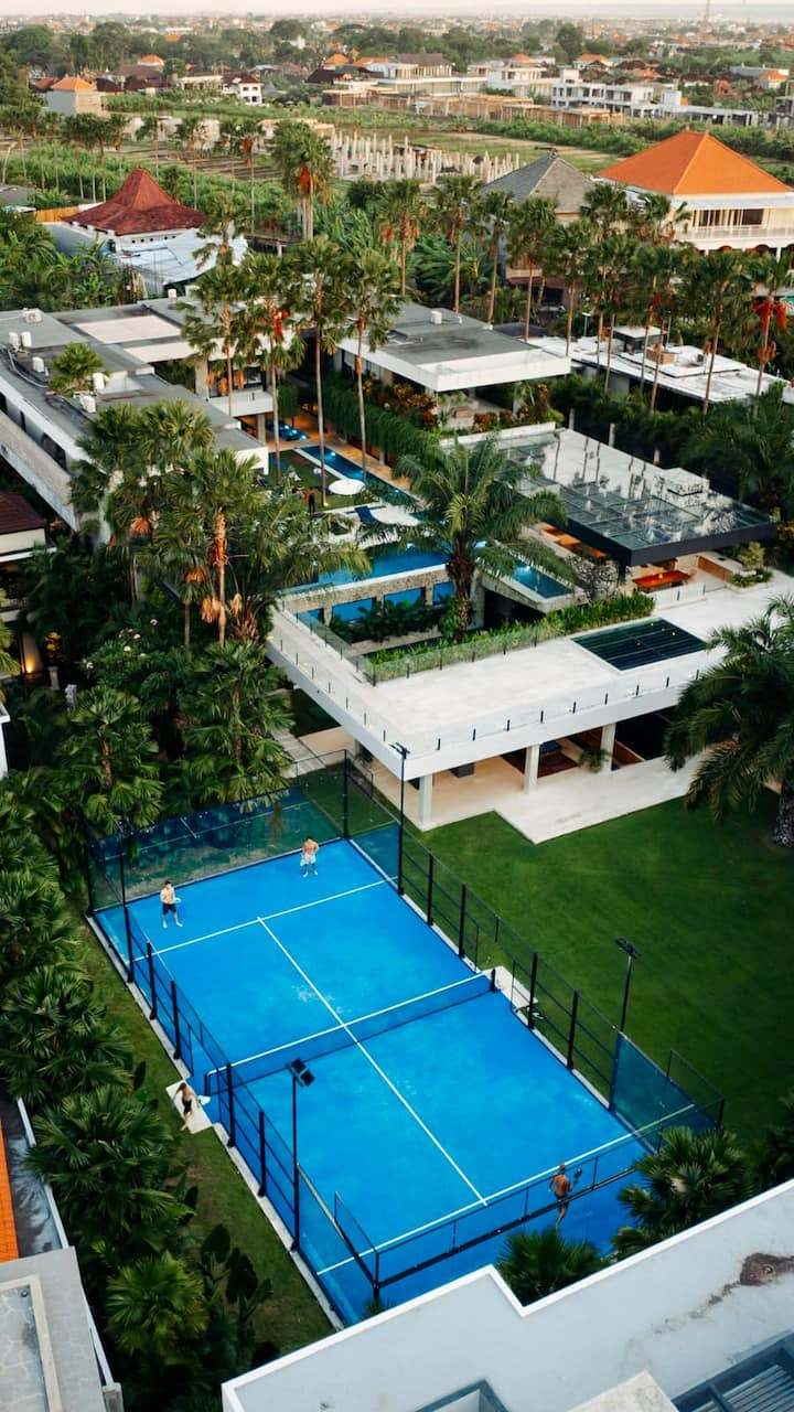 Villa image 1