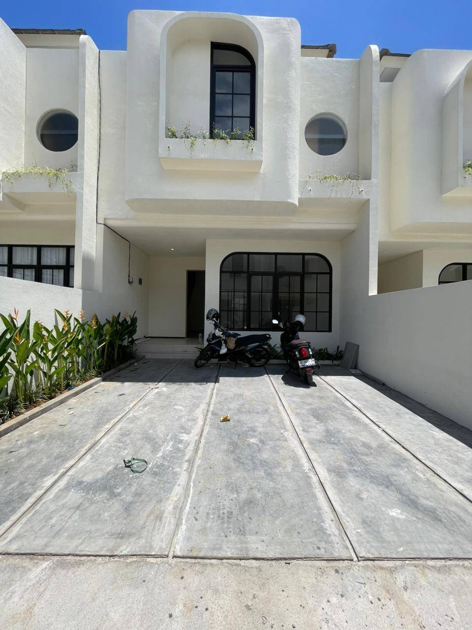 Villa image 1