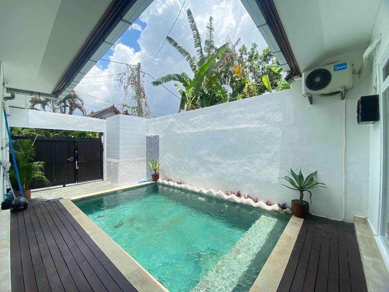 Villa image 3