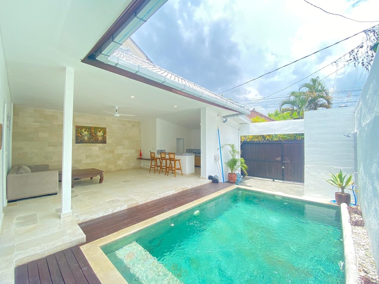 Villa image 1