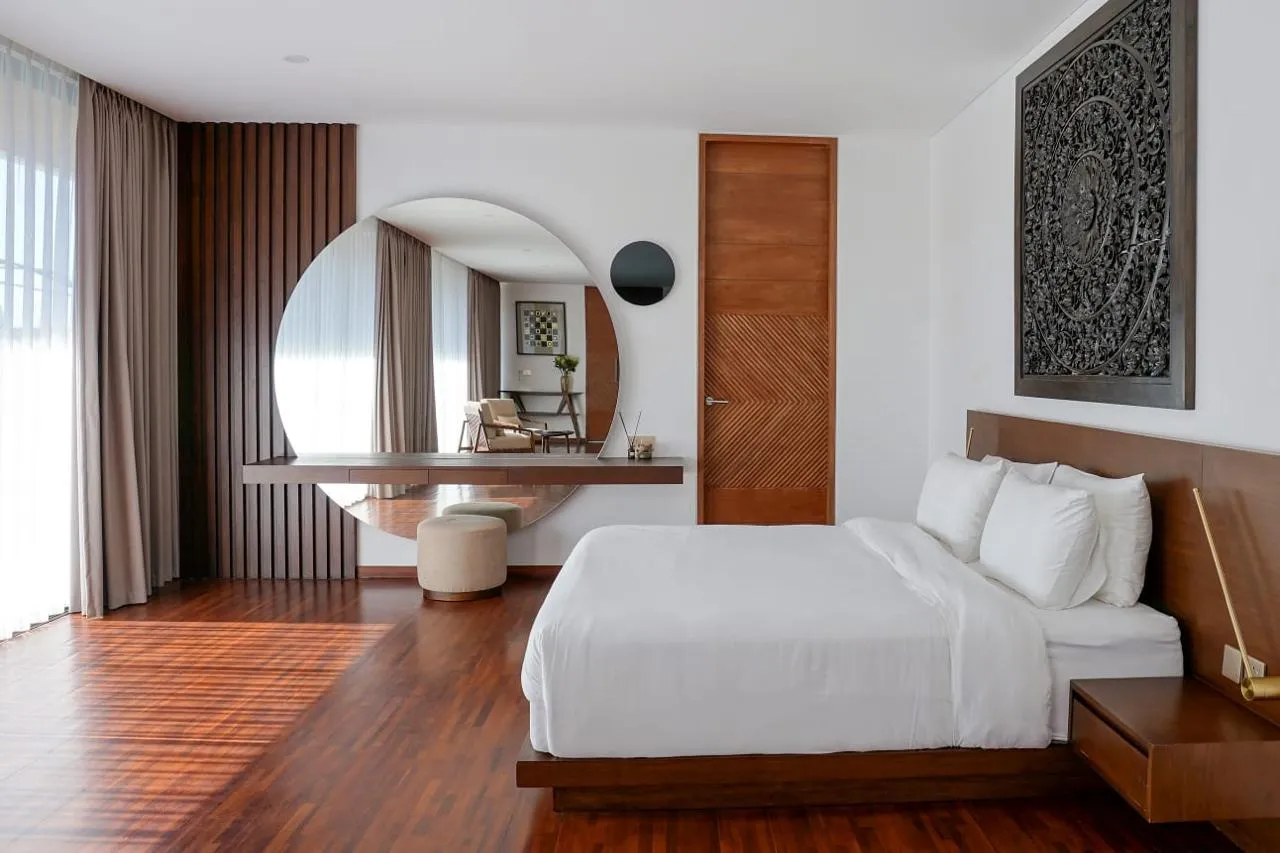 2-Bedroom Villa with Jacuzzi and Modern Tropical Design in Pererenan (R-PR23) in Pererenan - Image 4