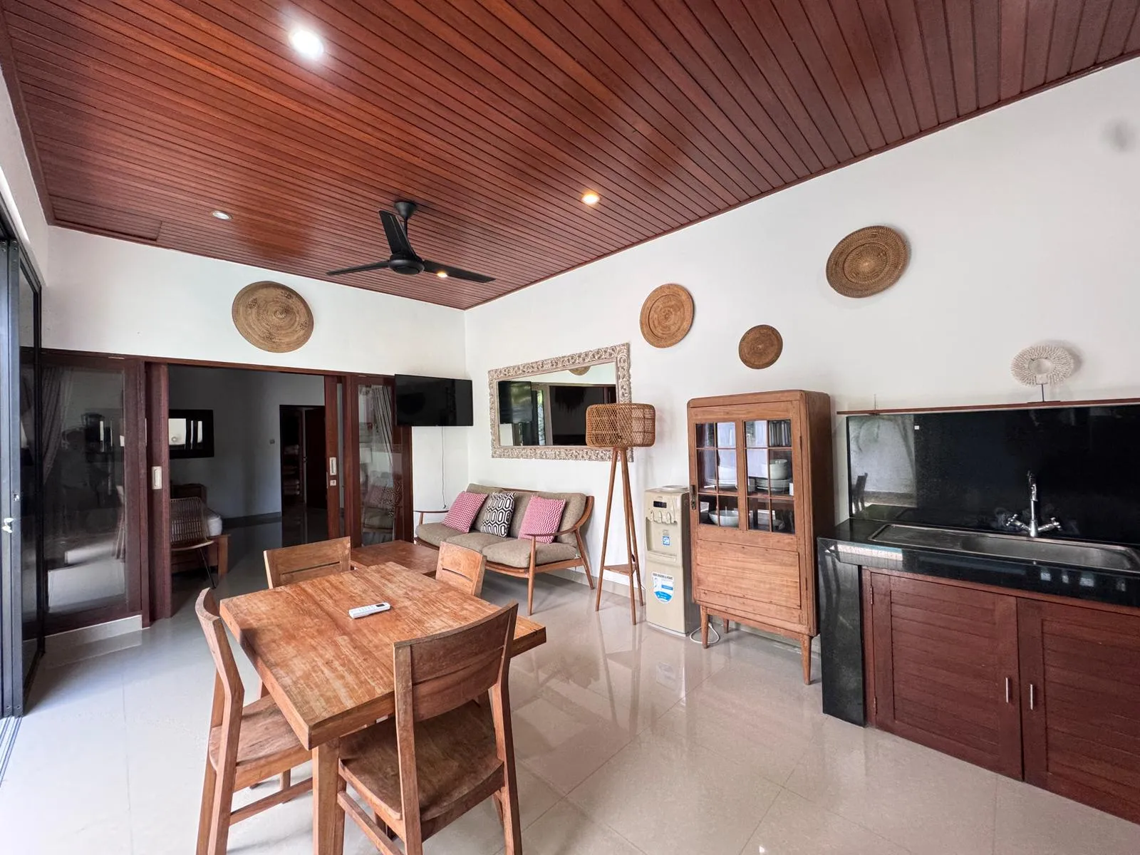 2 BEDROOM MODERN VILLA IN UMALAS - AF564 in Seminyak - Image 4
