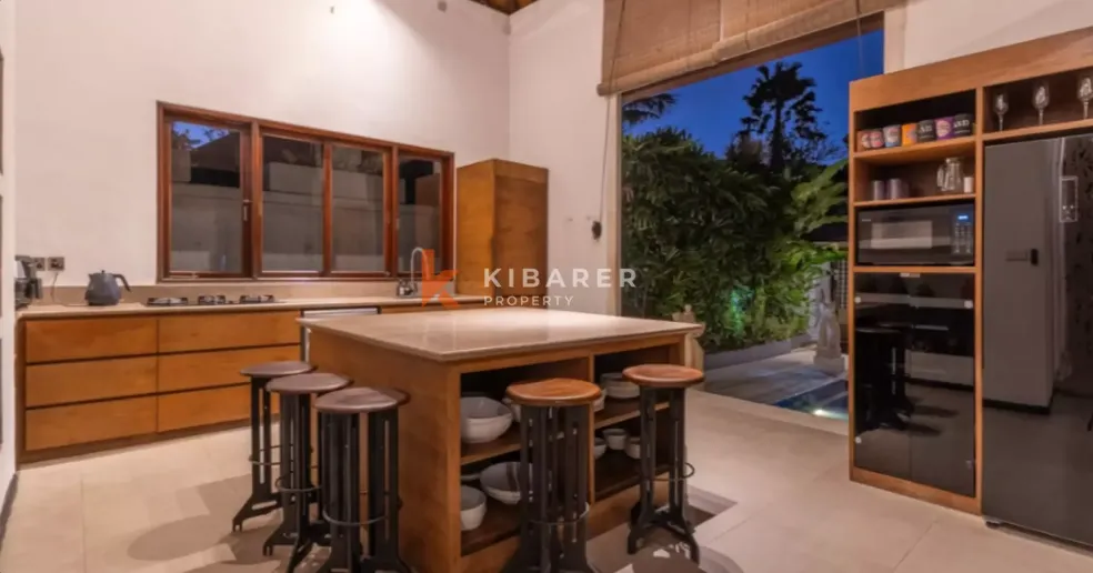 Tropical Hideaway - Expansive 5BR Villa in Seminyak's Golden Triangle YRV4549 in Seminyak - Image 4