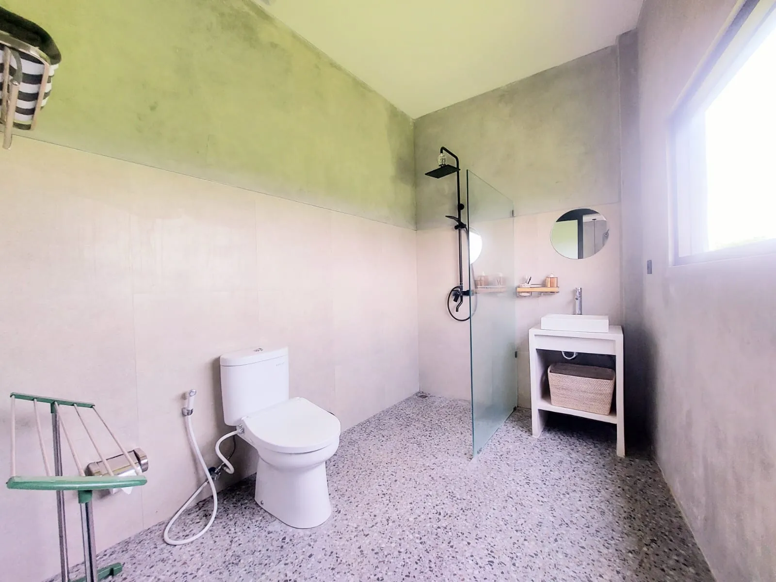 2 bedroom villa tumbak bayuh canggu for rent  in Canggu - Image 2