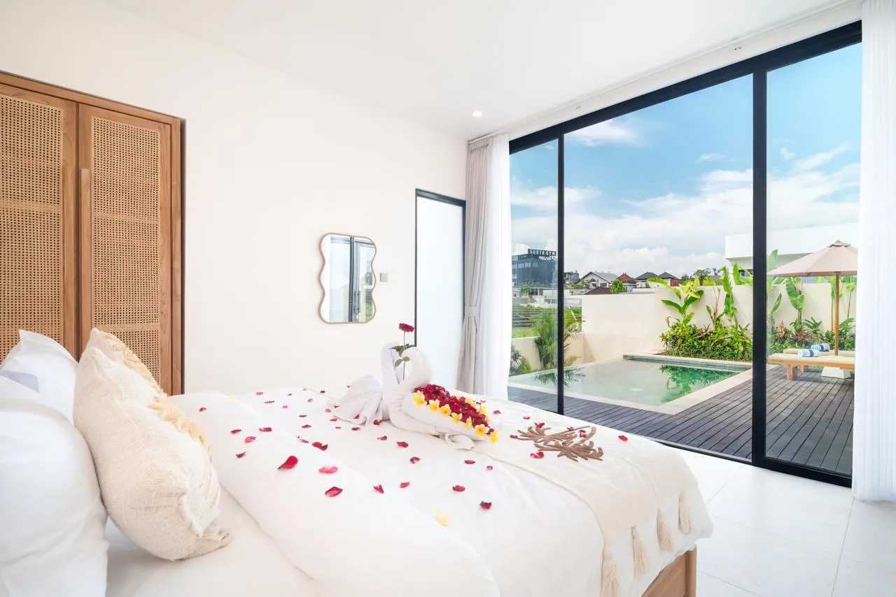 2BR Modern Villa Waking distance to Obsidian Fitness Pererenan  in Pererenan - Image 3