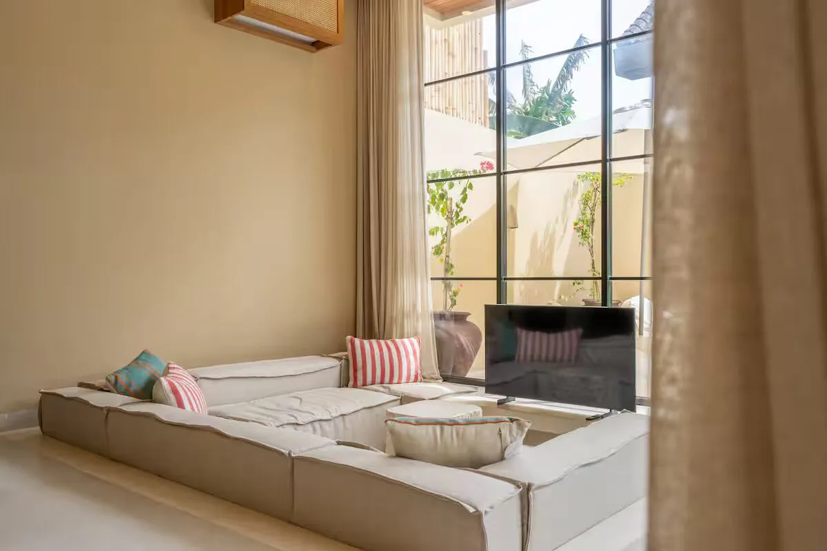 2 BEDROOM MODERN LUXURY VILLA IN PERERENAN - AF568 in Pererenan - Image 4