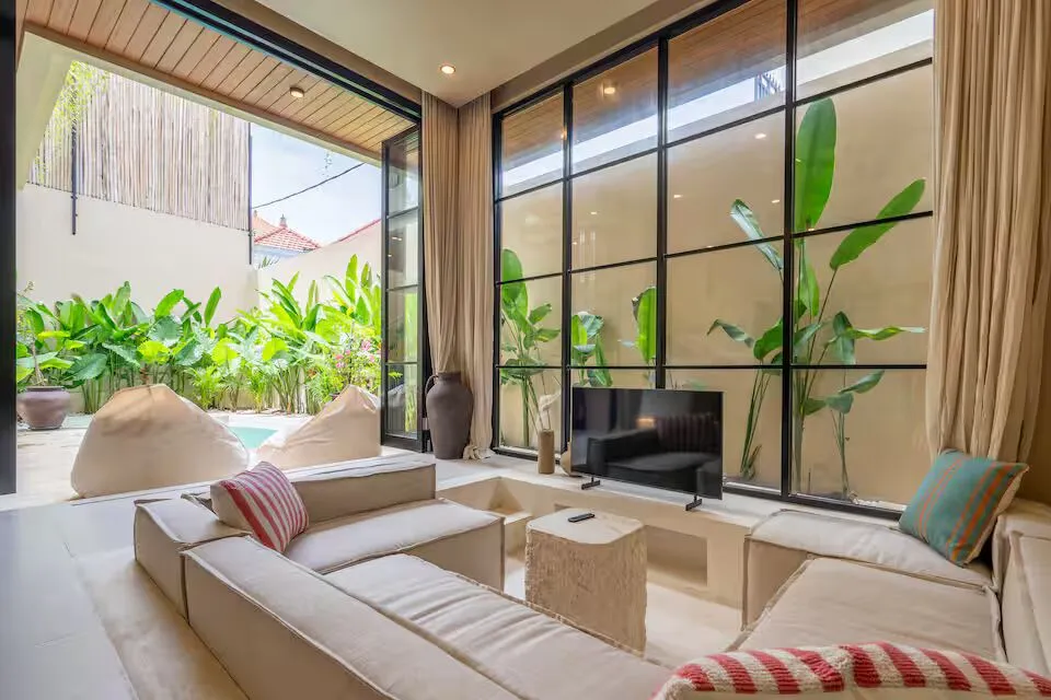 2 BEDROOM MODERN LUXURY VILLA IN PERERENAN - AF569 in Pererenan - Image 3