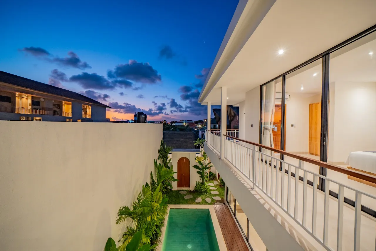 3 BEDROOM VILLA FURNISHED FOR MONTHLY & YEARLY RENT IN CANGGU– IB84 in Canggu - Image 2