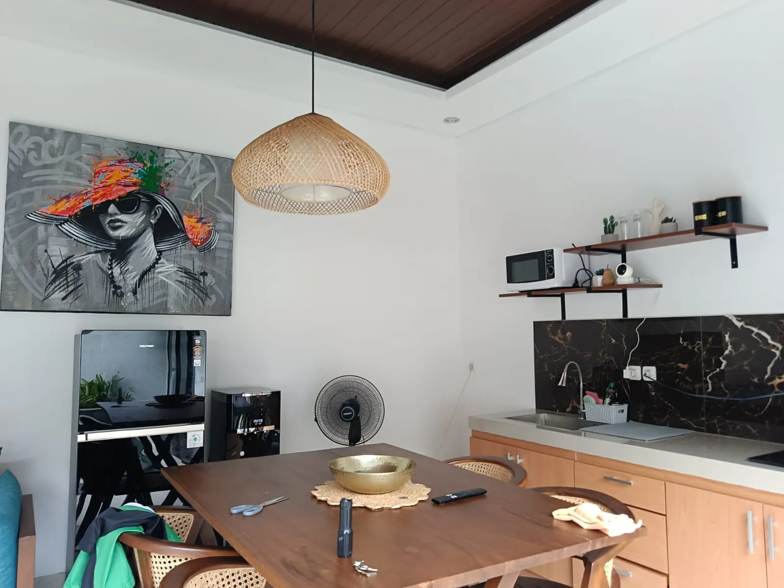 AN 018- FOR RENT VILLA COMPLEX  MODERN MINIMALISH BLONGKEKER PURI GADING  in Uluwatu - Image 2