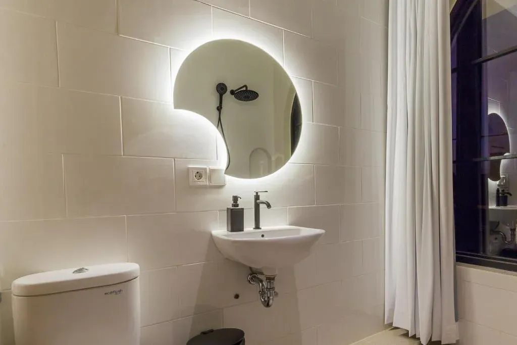 3 BEDROOM MODERN VILLA IN BERAWA in Canggu - Image 5