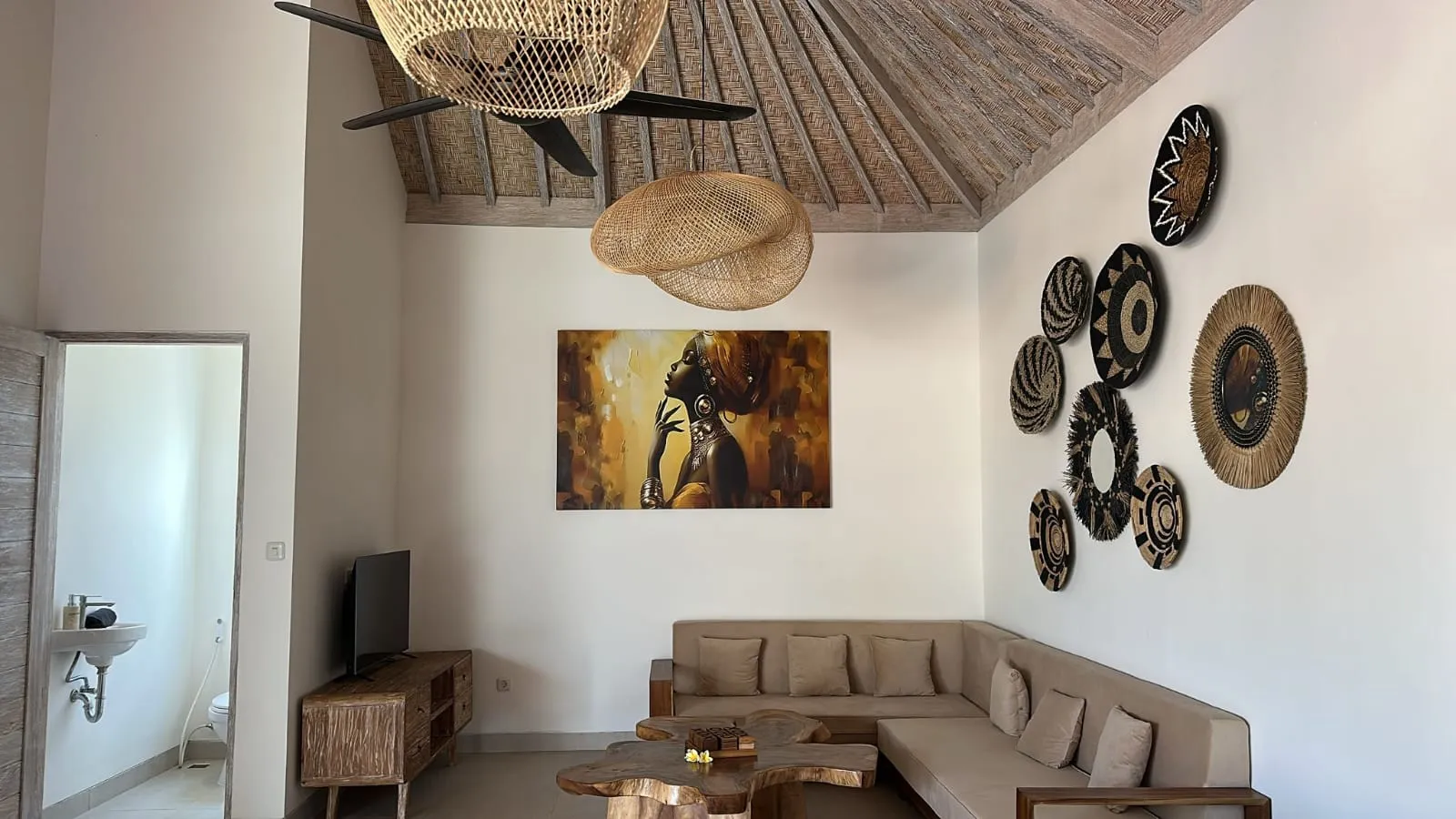 villa modern kerobokan for rent