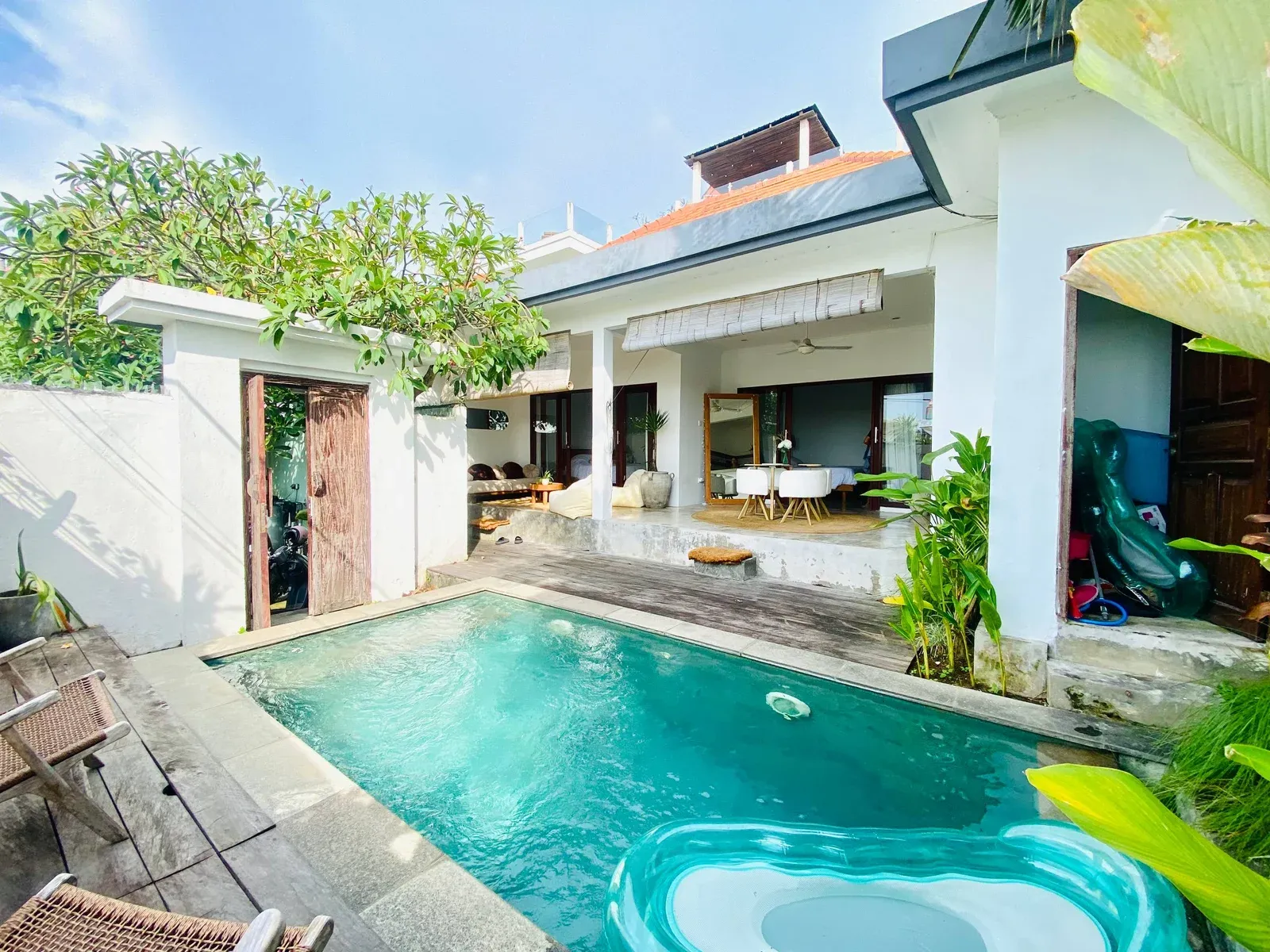 2 BEDROOM MODERN BALINESE VILLA IN PRIME PERERENAN LOCATION