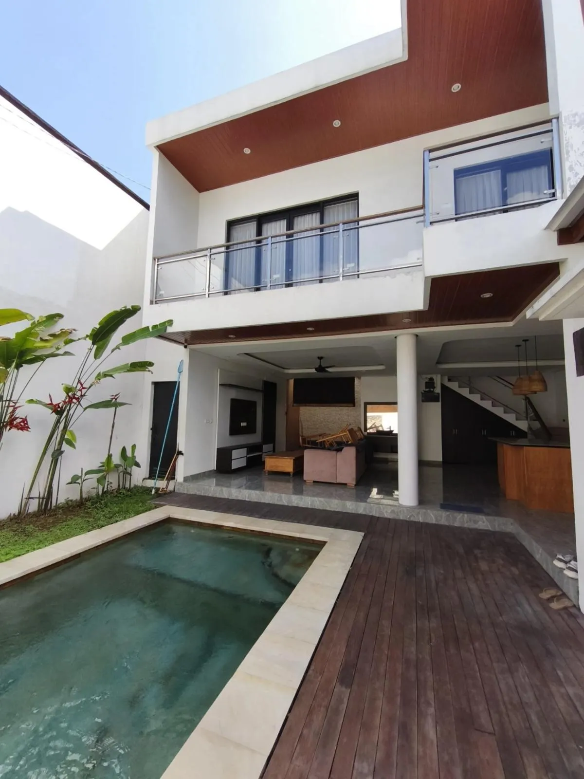 2 BR VILLA IN MUNGGU