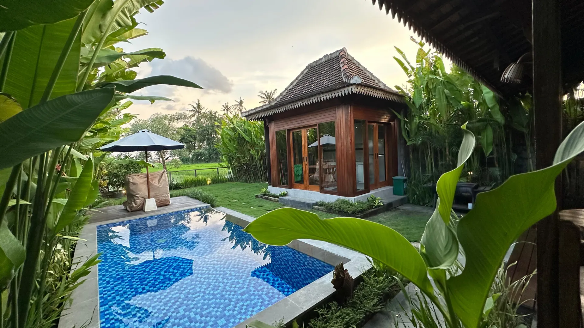 1 BR VILLA IN CEMAGI