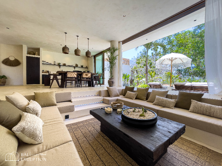 LUXURY VILLA PADANG2 WITH PRIVATE POOL AND ROOFTOP Ocean & Jungle view in Uluwatu - Image 5