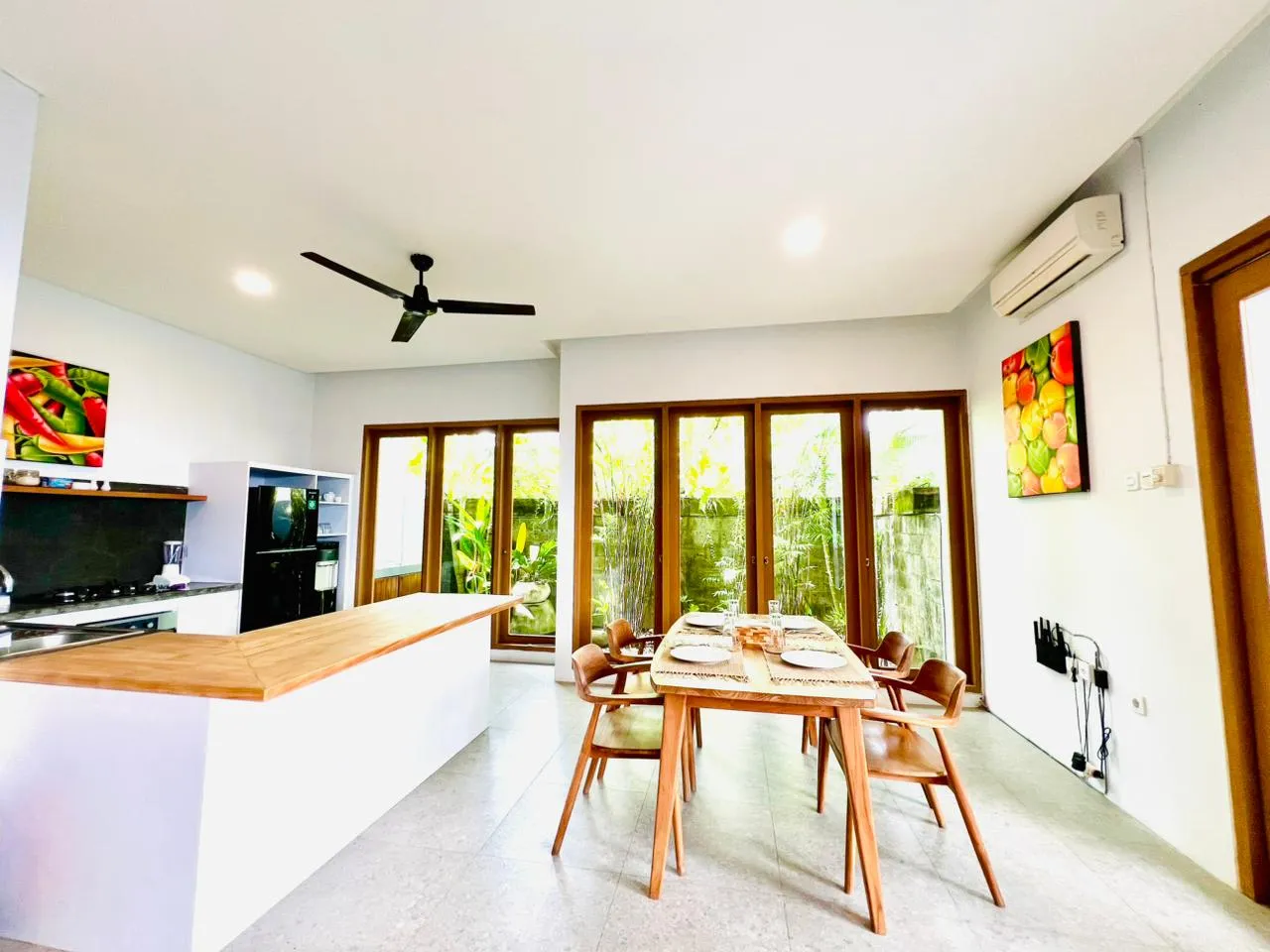 3 BEDROOMS VILLA FOR RENT & FREEHOLD SALE in Pererenan - Image 4