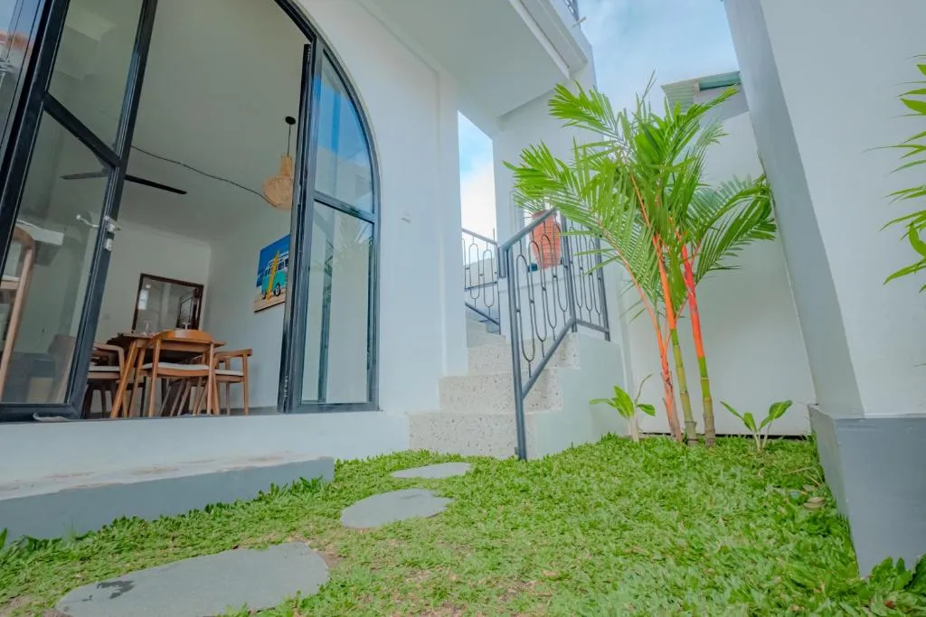 3 BR VILLA IN CANGGU - FREE 1 BIG BIKE in Canggu - Image 2