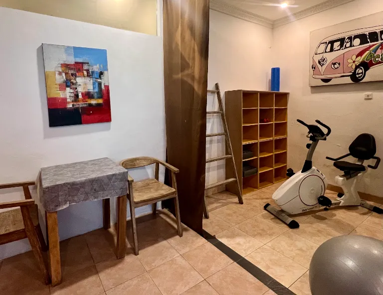 ONE BEDROOM APARTMENT 5 MIN TO CANGGU in Canggu - Image 4