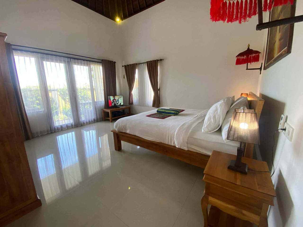 Stunning 2-Bedroom Villa with Rice Field Views in Ubud - Image 3