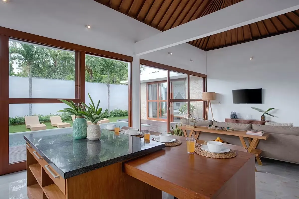 2 BR VILLA IN TUMBAK BAYUH in Pererenan - Image 4