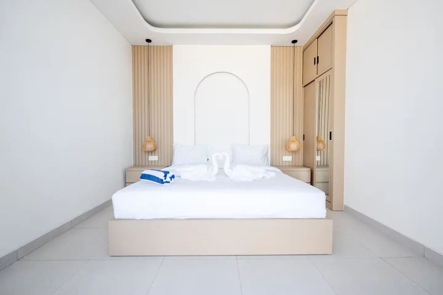 2 BEDROOMS VILLA FOR MONTHLY RENT IN PERERENAN - PANTAI LIMA - YO200A in Pererenan - Image 5