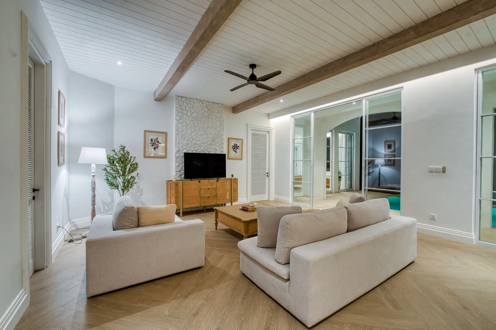 Villa For Rent 4 Bed In Ungasan,South Kuta Bali PO-3996 in Uluwatu - Image 5