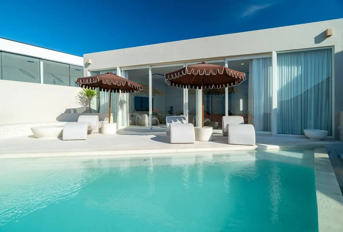 Villa For Rent 4 Bed In Jalan Bingin,Uluwatu Bali PO-4008