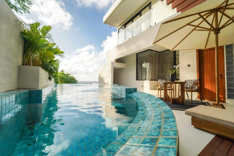 MOONSTONE – Garden Calm. Ocean Horizon 2-Bedroom Villa with 1 Multi-Purpose Room