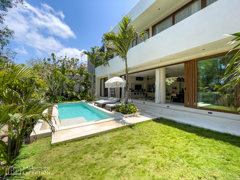 SPACIOUS & QUIET LUXURY VILLA PADANG ULUWATU 3BR - Rooftop Ocean & Jungle view