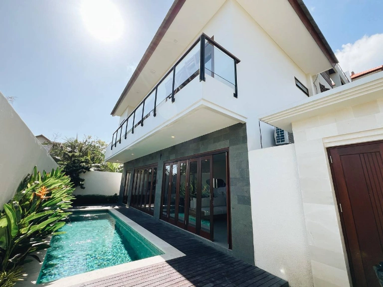 Tamara - 2BR Berawa Villa | Pool & Bathtub, Near Cafés