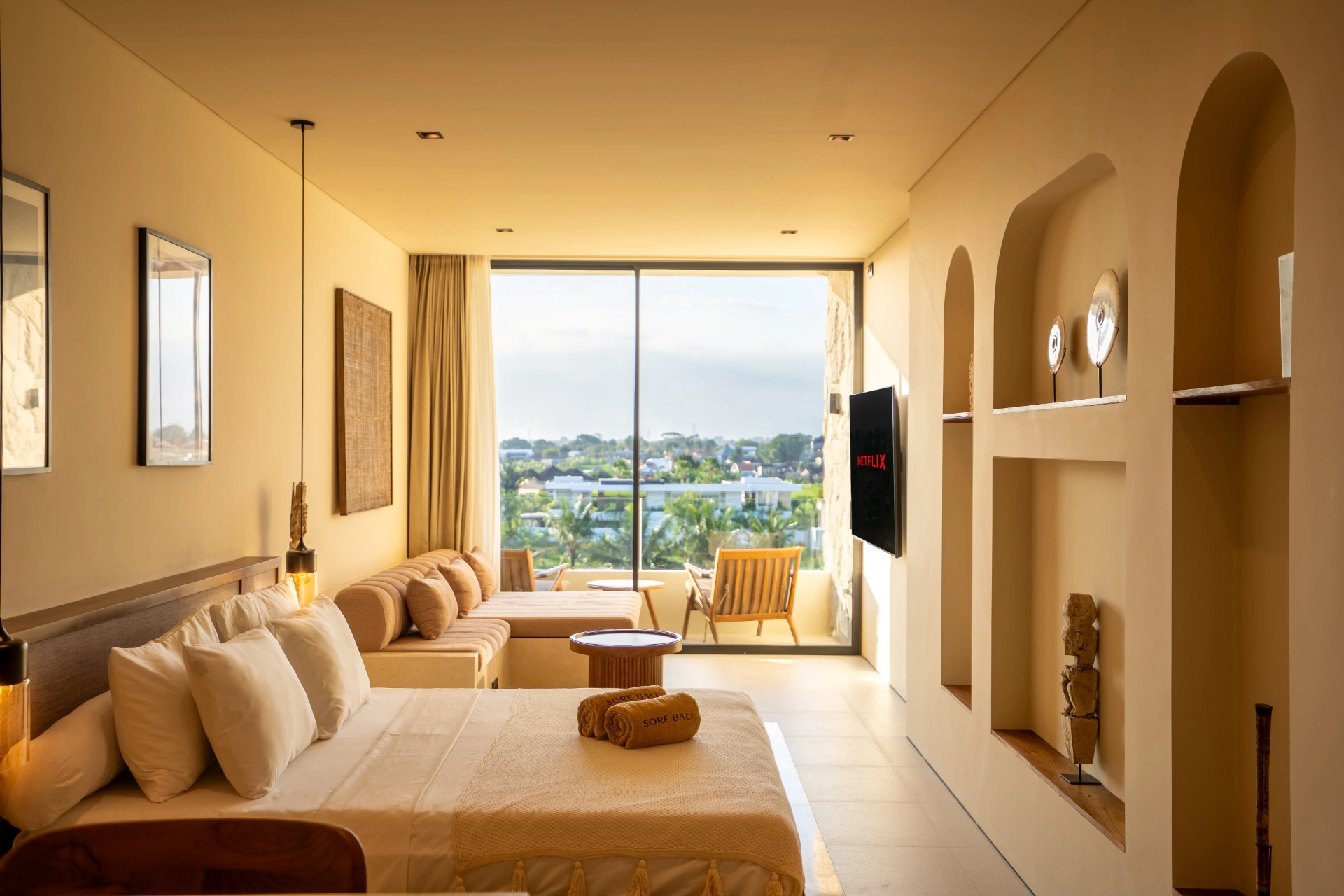 Sore Hotels - Brand New 1BR Deluxe w/ Balcony & Rice Field View