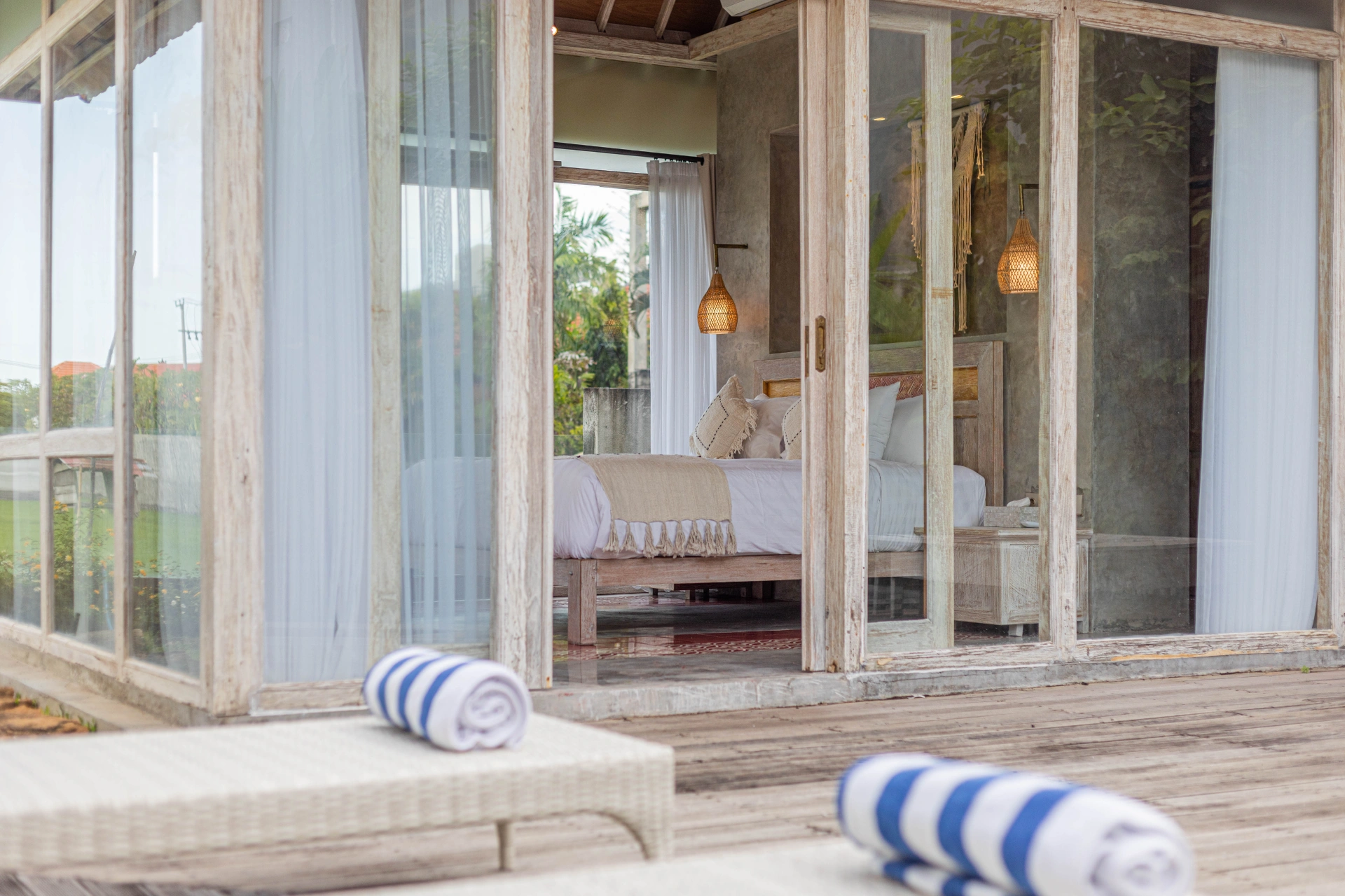 Serene 3BR Traditional Balinese Villa w/ Rice Field Views & Jacuzzi