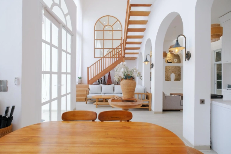 Designer 3BR High-Ceiling Villa in Prime Berawa