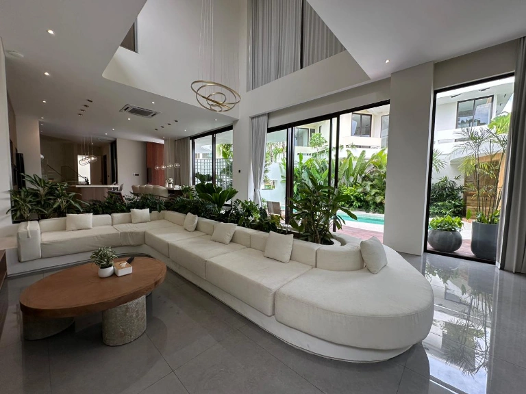 ✨ LUXURY MODERN VILLA FOR SALE