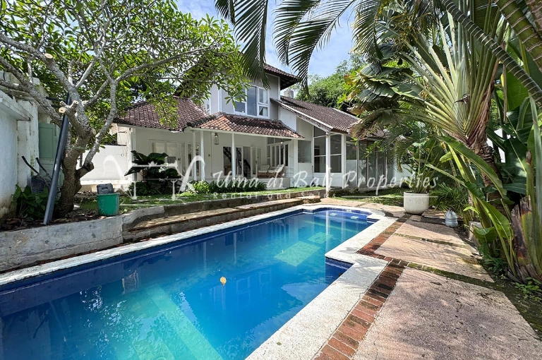 2BR VILLA FOR RENT AT UMALAS | IP 846 