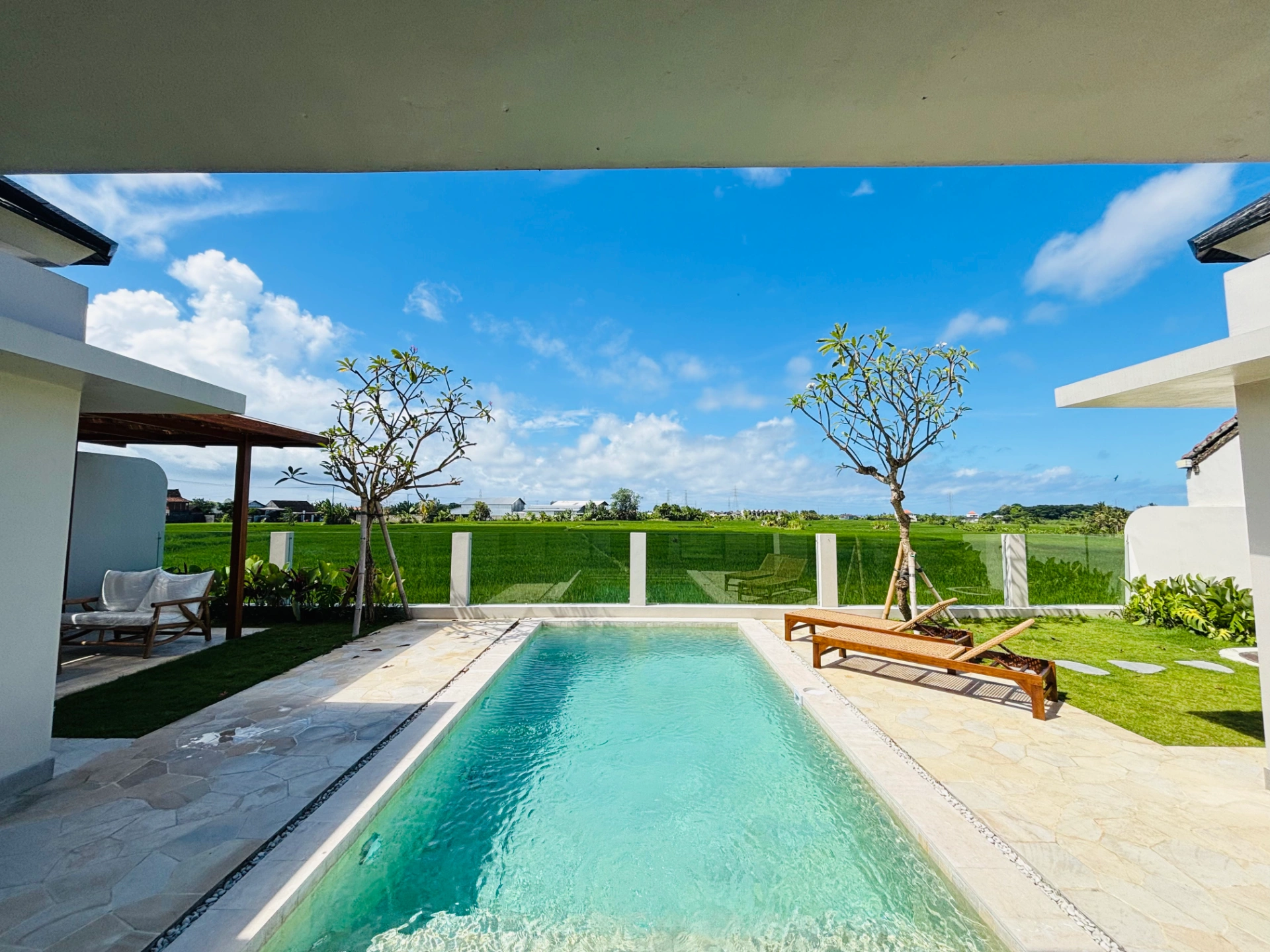 LHKY24: 2BR Villa with Open Rice Field View in Kedungu in Tabanan - Image 1