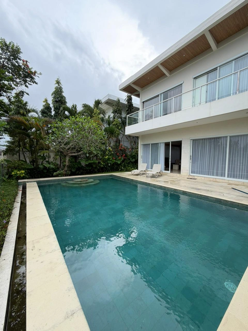 DO 491- FOR RENT VILLA LUXURY OCEAN VIEW UNGASAN  in Uluwatu - Image 2