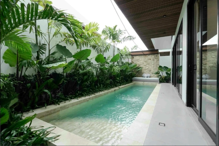 Exclusive 2BR Luxury Villa – Prime Location | Yearly Rental in Canggu - Image 2