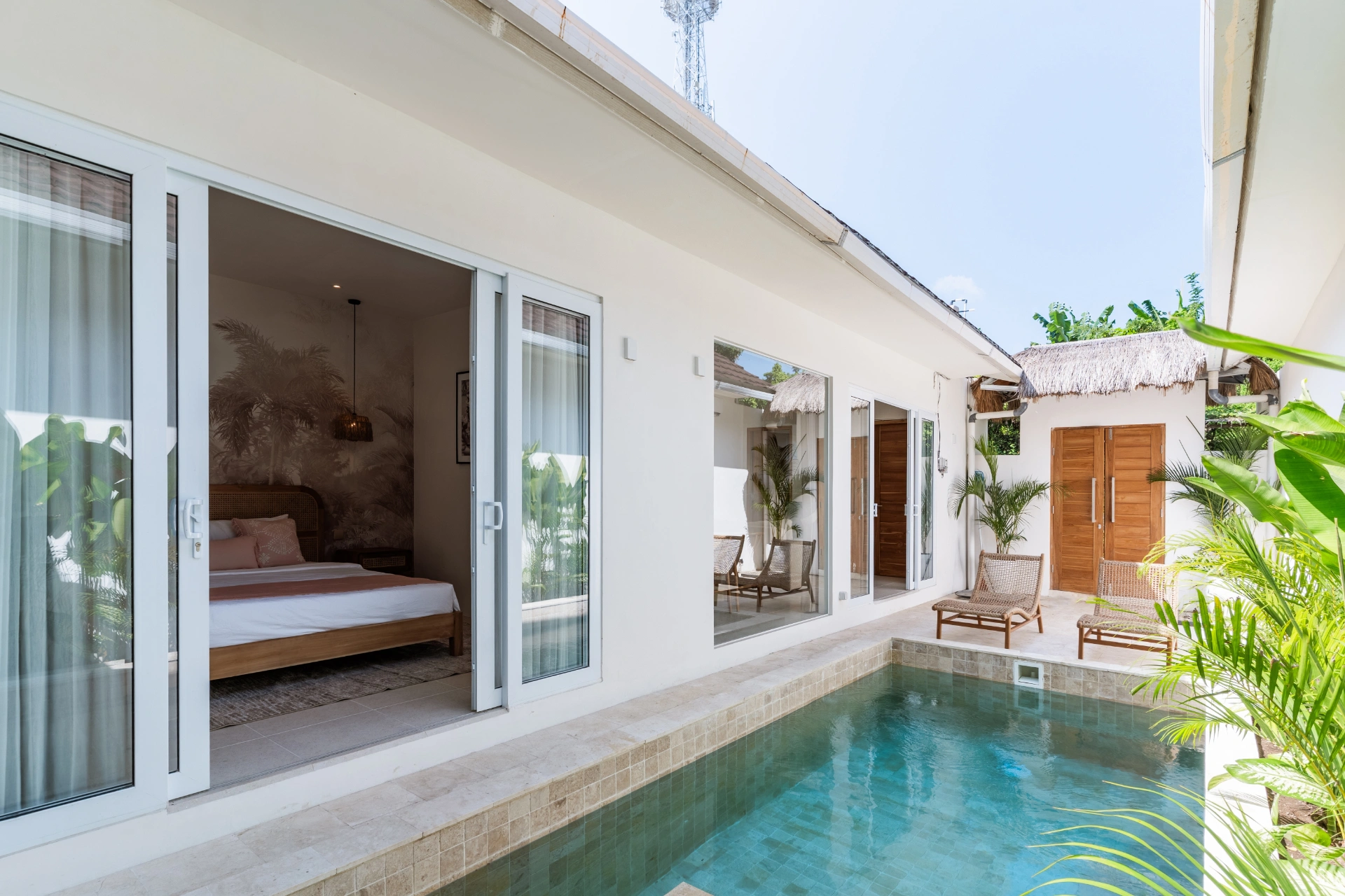 Mediterranean 2BR Villa w/ Pool & Home Office - Melasti