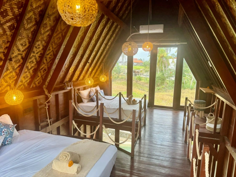 Treehouse-Style 1BR Nature Villa w/ Pool, Cold Plunge & Panoramic Views in Seseh - Image 3