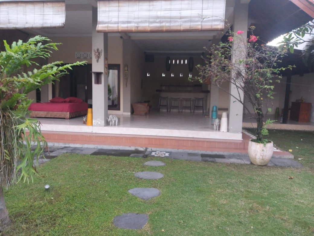 villa canggu big garden in Canggu - Image 3