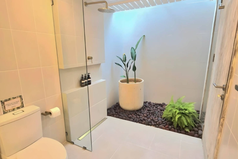 2BR Villa For Lease in Canggu in Canggu - Image 3