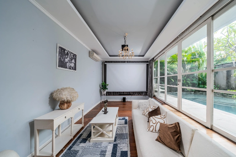 3BR American-Style House in Berawa in Canggu - Image 2