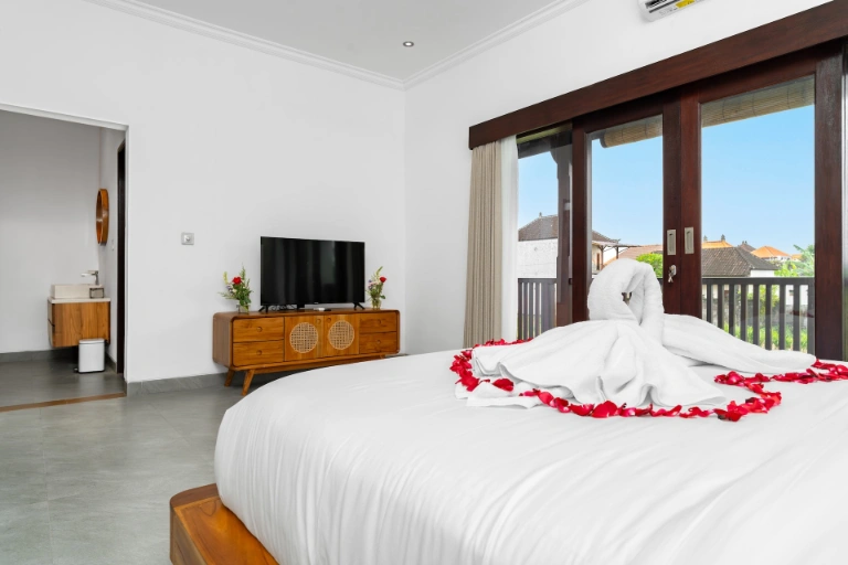 Hidden Gem! Brand New 1BR Villa Near Sanur in Sanur - Image 4