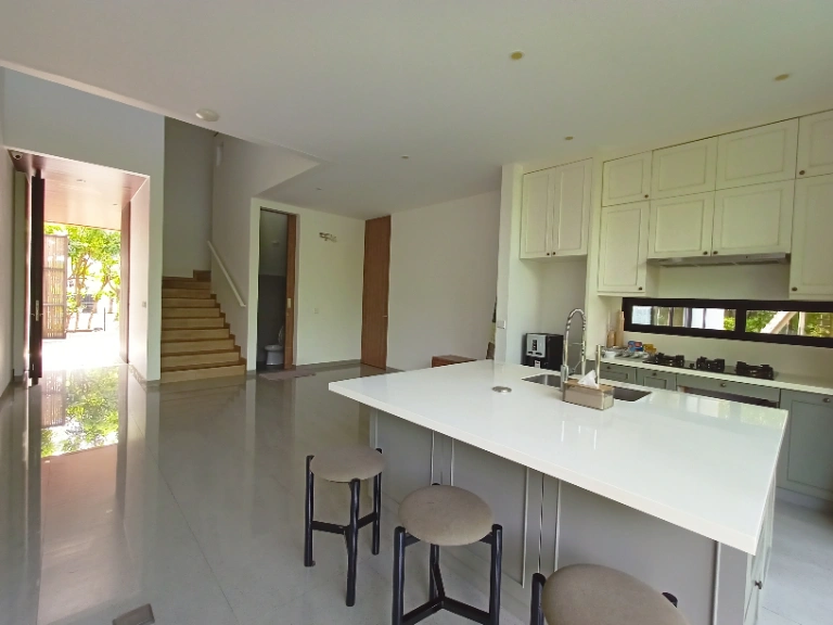 DO 136 - ROYAL VILLAS BALI IN SANUR in Sanur - Image 4