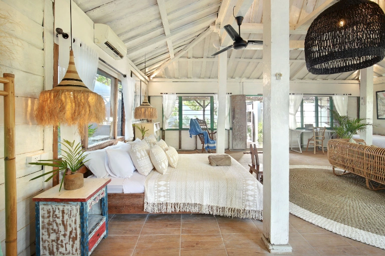 Traditional 1930's Joglo Beach House on a good size land in Uluwatu beaches area in Uluwatu - Image 5