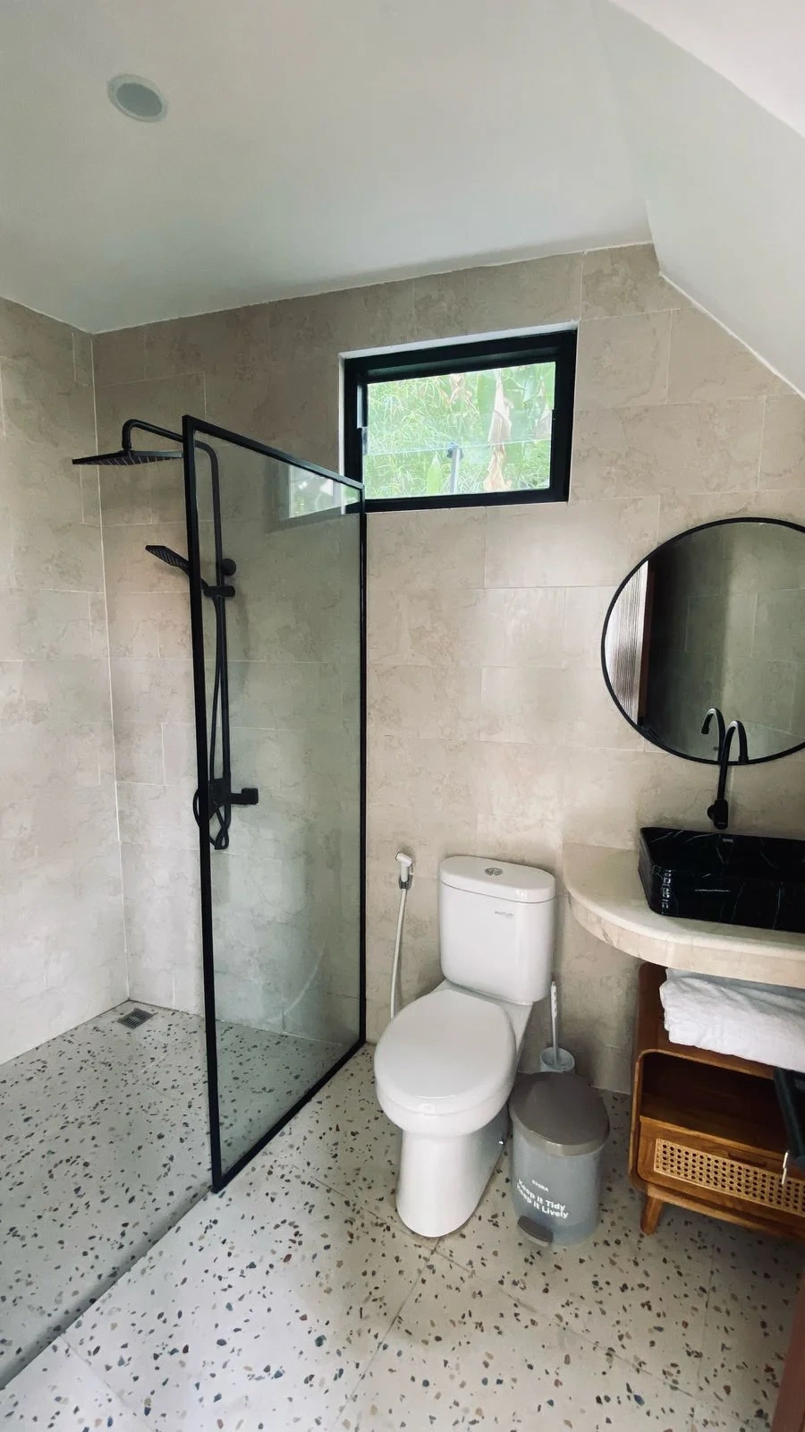 CHARMING 1 BEDROOM MEZANINE VILLA IN KEROBOKAN – AF332 in Canggu - Image 5