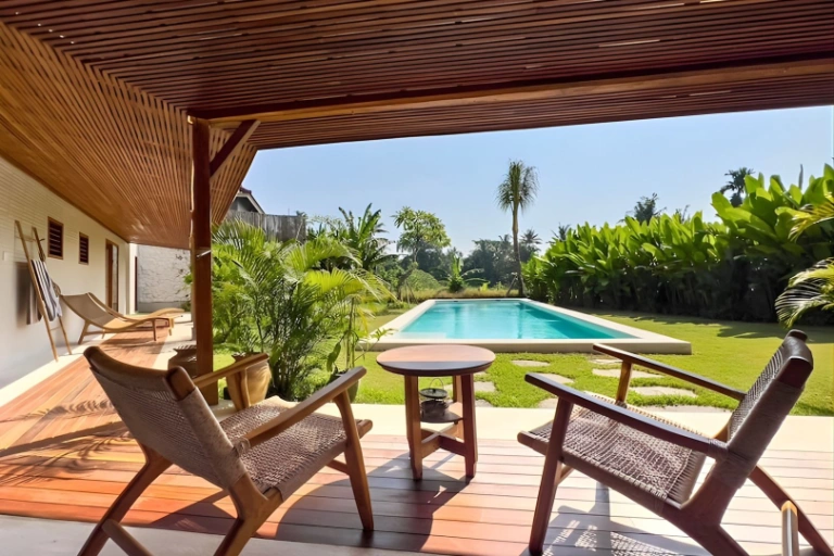 3BR Combined Joglo & Modern Architecture Villa - Prime Location in Tabanan - Image 3