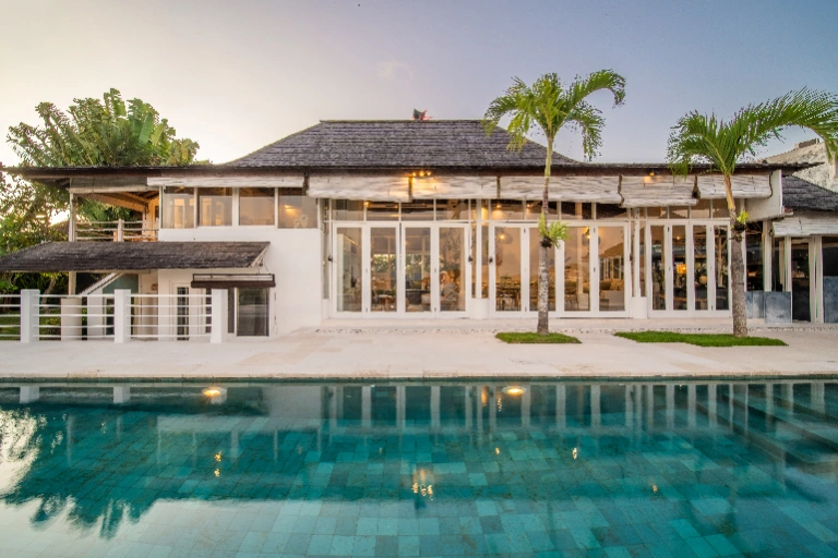 Villa Kopi – Spacious 6BR Ricefield View Villa with Infinity Pool in Canggu - Image 2