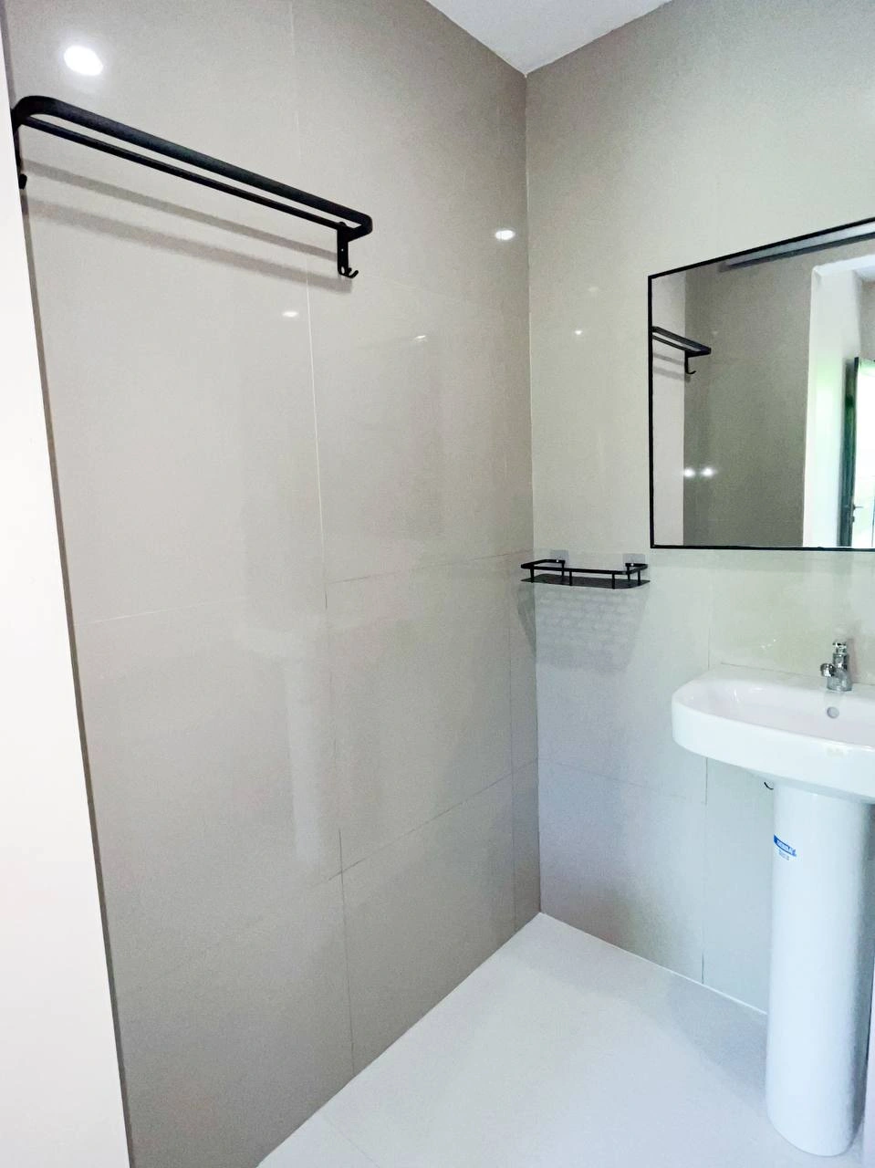 Cozy roomin Berawa. Canggu in Canggu - Image 4